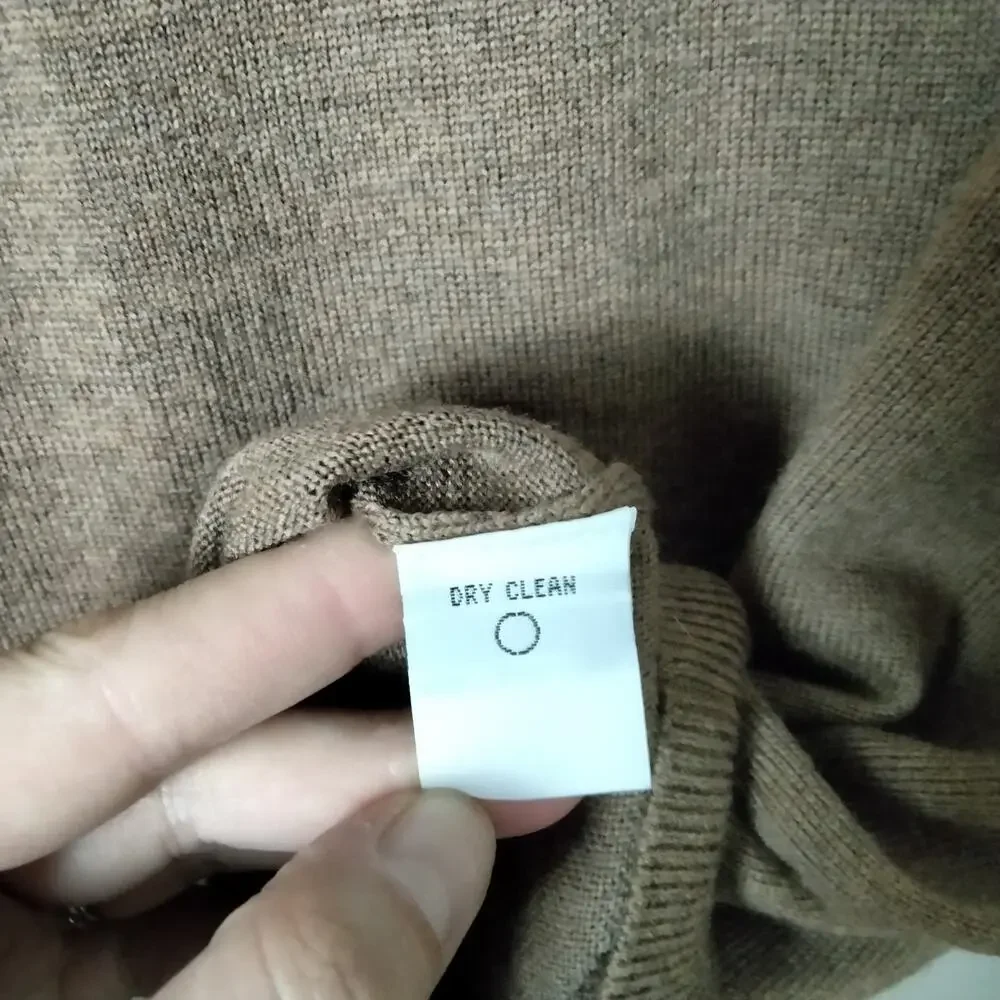 Bobby Jones 100% Merino Wool Men's XL Brown V Neck Grandpa Golf Sweater Argyle
